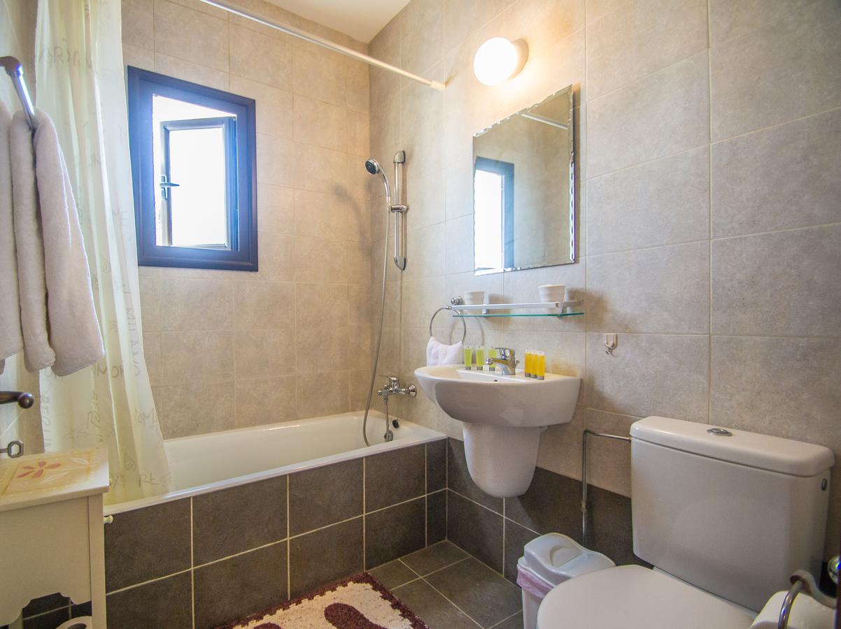 Villa Kapparis Seaside Stories 2 Paralimni Esterno foto